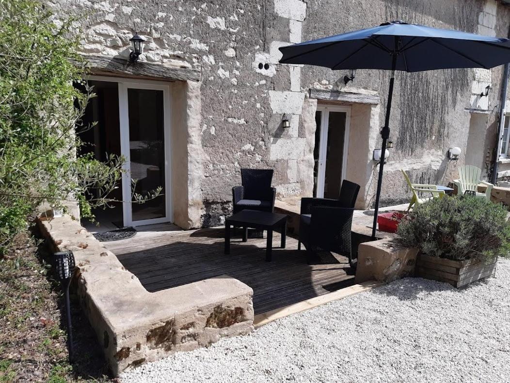 Domaine Les Feuillants Hotel Crouzilles Екстериор снимка