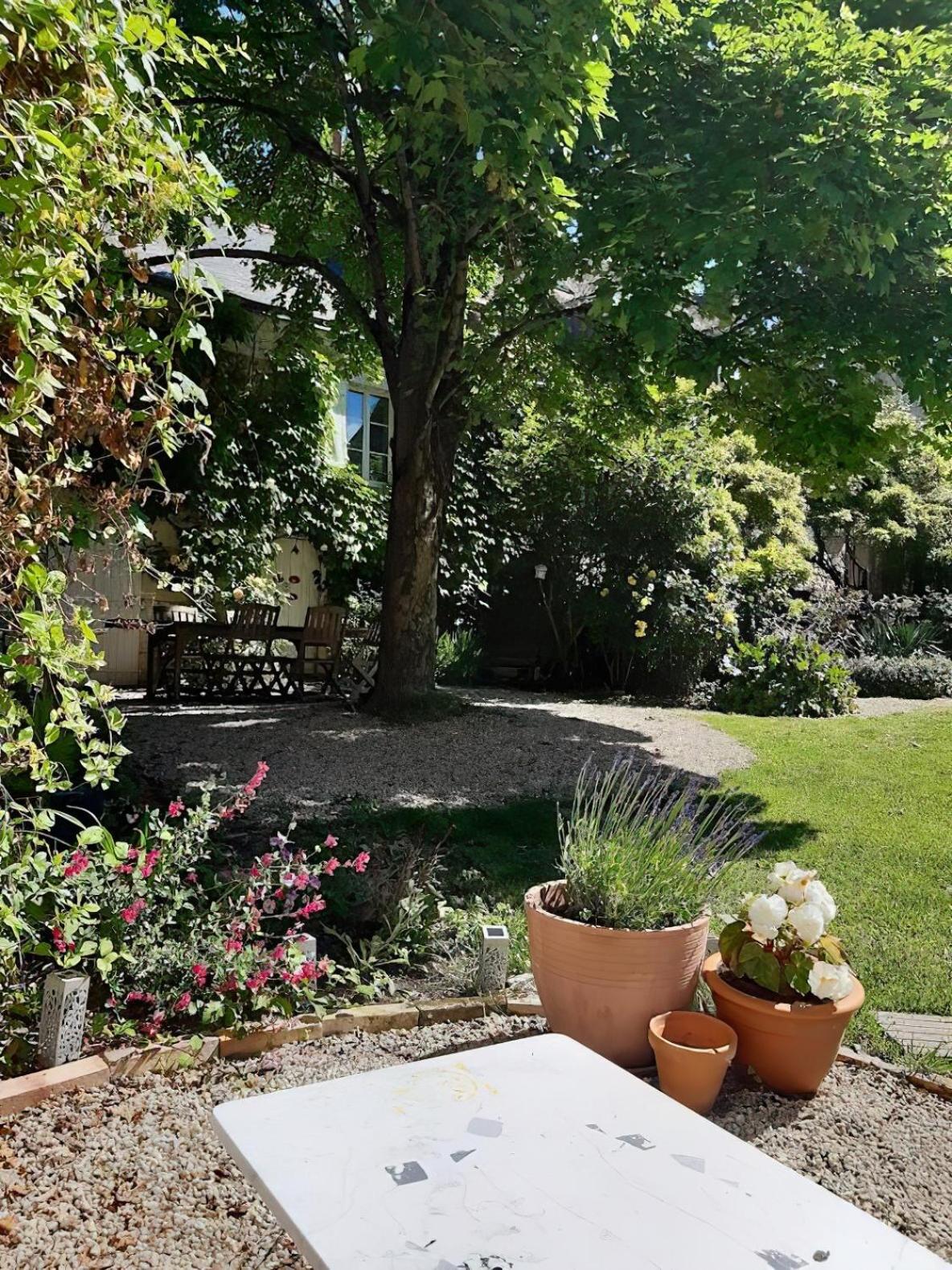 Domaine Les Feuillants Hotel Crouzilles Екстериор снимка