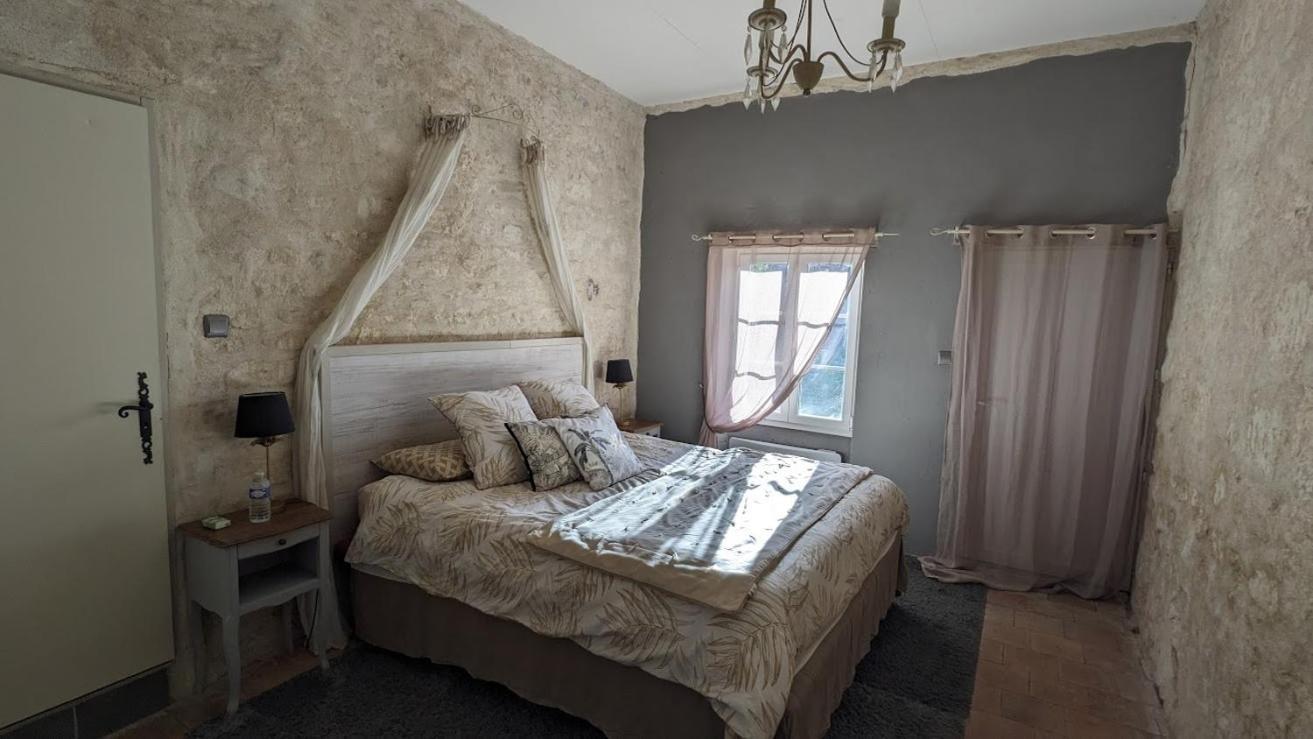 Domaine Les Feuillants Hotel Crouzilles Стая снимка